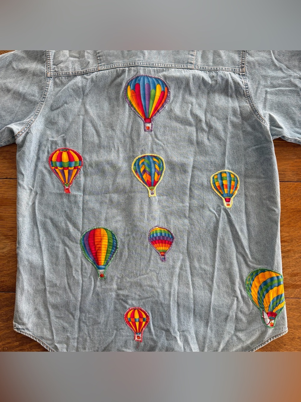 Faded Glory Hot Air Balloon 🎈 Hand Sewn Patches Blue Denim Button Up Shirt